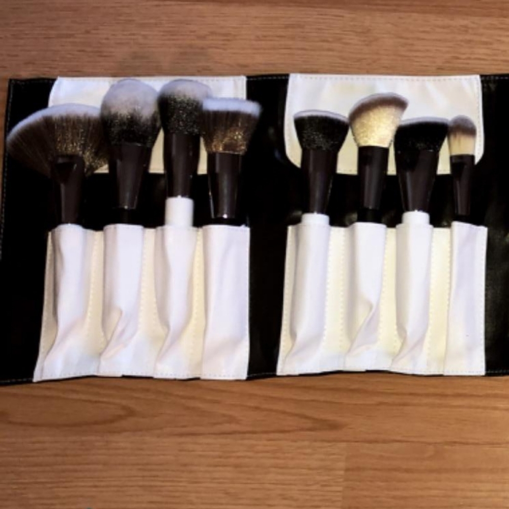 Professional Makeup Brushes Set Panda Series Makeup Brush Set 31Pcs Kabuki Found